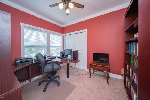 2626 Avalon Woods Dr, Kalamazoo MI 49024-7733 exterior