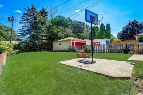 4212 96, Milwaukee WI 53222-1531 exterior