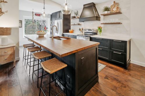 207 Galtier Pl, Saint Paul MN 55126-2162 exterior