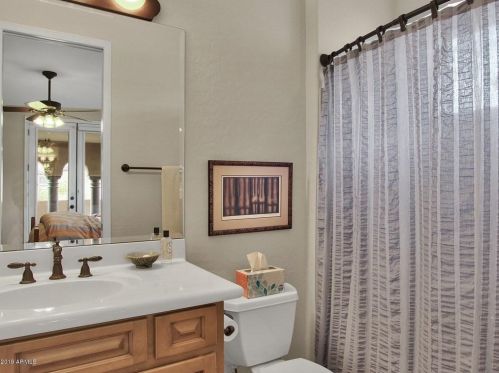 5108 34 Pl, Phoenix AZ 85018-1543 exterior