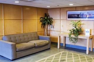 7070 Forward Ave, Pittsburgh PA  15217-2566 exterior