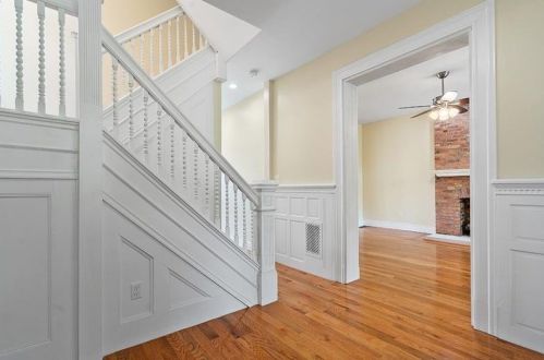 131 Marshall Ave, Pittsburgh PA 15214-2723 exterior