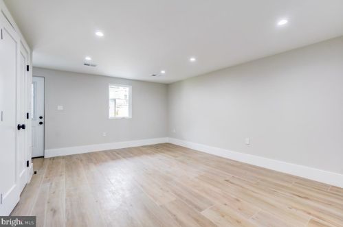 1624 D St, Washington DC  20003-2440 exterior