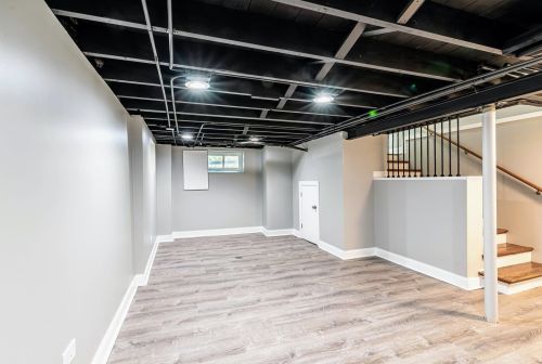 2121 77th Ct, Chicago IL  60707-3017 exterior