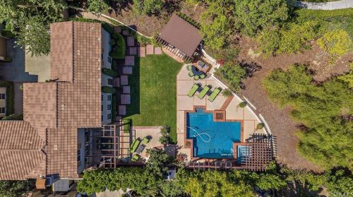 10723 Plumas Way, Tustin CA  92782-4305 exterior