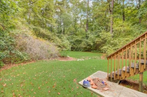 640 Butterfield Ln, Atlanta GA exterior