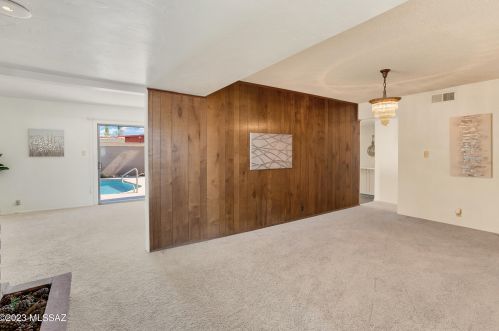 1401 Brown Ave, Tucson AZ 85710-3174 exterior