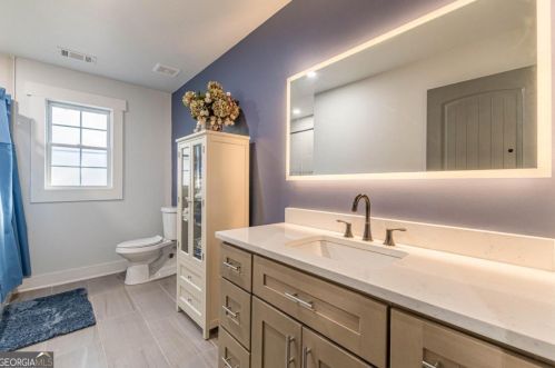 1859 Forrest Ave, Atlanta GA  30344-2411 exterior