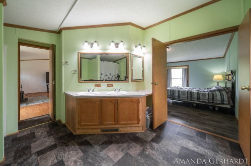 9913 Button Rd, Belding MI  48809-9720 exterior