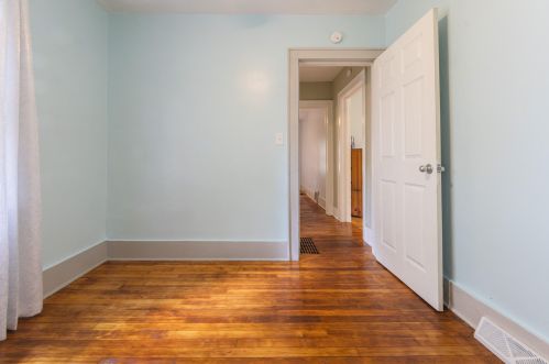 205 Maple St, Kalamazoo MI 49001-2814 exterior