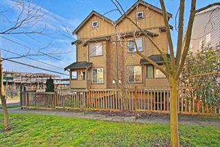 1159 92nd St, Seattle WA  98056-2062 exterior