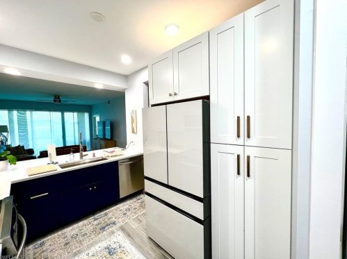 7905 Mahogany Run Ln, Naples FL 34113-1625 exterior