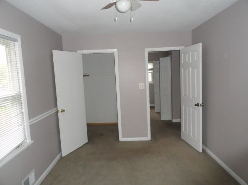 2205 Capri Ave, Joliet IL 60436-1113 exterior