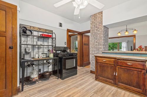 2577 69, Milwaukee WI 53219-2503 exterior