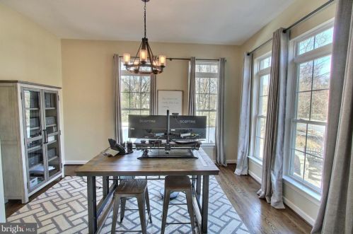 405 Great Falls Rd, Rockville MD  20850-2883 exterior