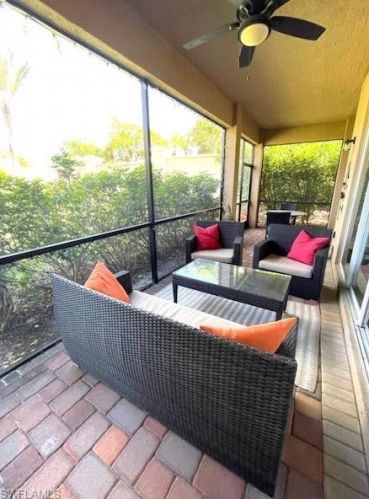 6673 Marbella Ln, Naples FL 34105-5036 exterior