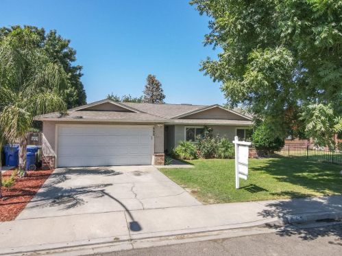 555 Birchwood Way, Turlock, CA 95380-5977
