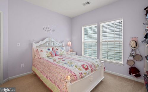 6802 Morning Brk Ter, Alexandria VA 22315-6117 exterior