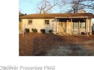 413 Devon Ave, Indianapolis IN  46219-5333 exterior