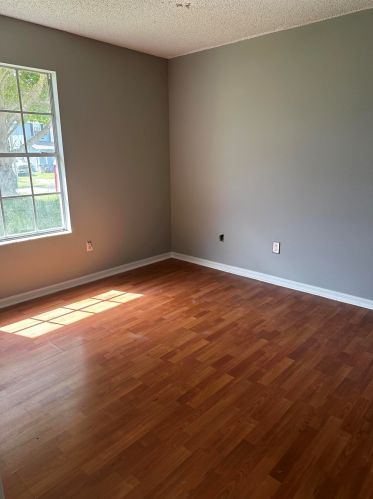 1021 Dubois Ave, Fort Pierce FL  34953-3234 exterior