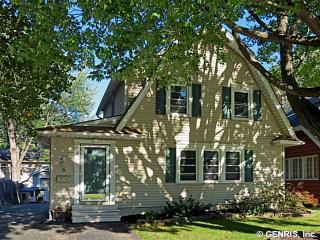 6 Bch Ter, Rochester NY  14617-1102 exterior