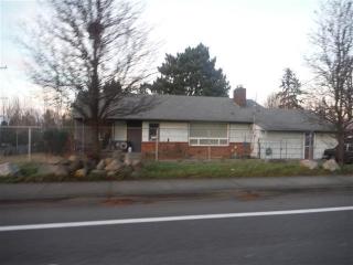 2002 120 St, Seattle WA  98125-5536 exterior