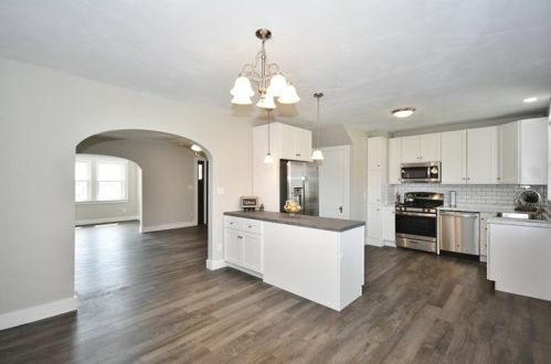 53 Calhoun Ave, Pittsburgh PA  15210-3635 exterior