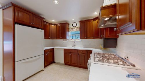 4620 Kedvale Ave, Chicago IL 60630-4318 exterior