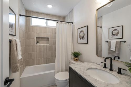 501 Crosslees Dr, San Jose CA  95111-1828 exterior