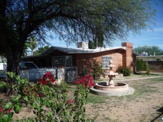 1055 Bryant Ave, Tucson, AZ 85711-5305