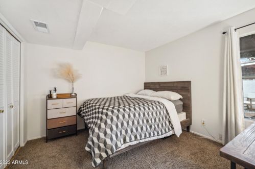 1157 Belmont Ave, Phoenix AZ  85020-4162 exterior