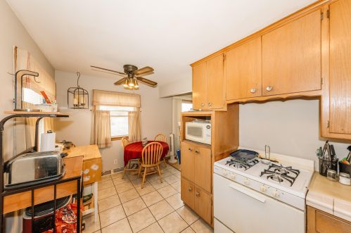 9111 Morgan Ave, Milwaukee WI 53221-1762 exterior