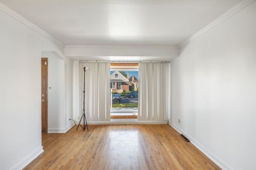 5005 Kilpatrick Ave, Chicago IL 60652-2010 exterior