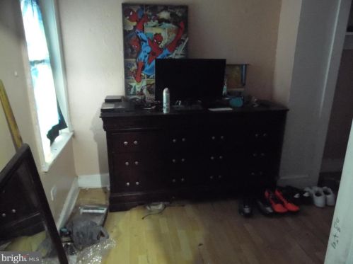 2241 Hancock St, Philadelphia PA 19133-3719 exterior