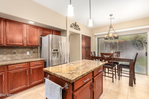 34113 24 Dr, Phoenix AZ 85085-5028 exterior