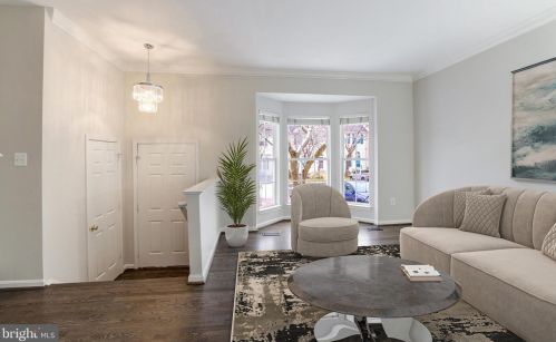 43069 Candlewick Sq, Leesburg VA 20176-6446 exterior