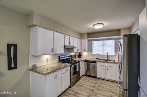 11620 30 Ln, Phoenix AZ 85027-1747 exterior