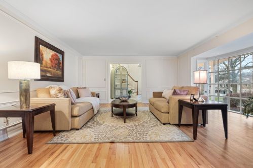 213 Harwick Dr, Pittsburgh PA  15235-5331 exterior