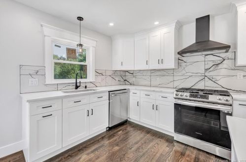 223 Wheelers Farms Rd, Milford CT 06461-1820 exterior