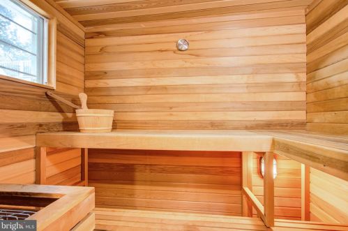 707 Silver Spring Ave, Silver Spring MD  20910-4661 exterior