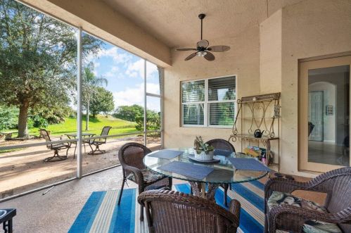 521 Lake Manatee Way, Fort Pierce, FL 34986-1775