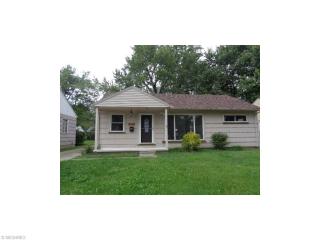 13808 Elsetta Ave, Cleveland, OH 44135-1510