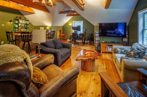 15 Bernard Rd, Barrington NH 03884-6875 exterior