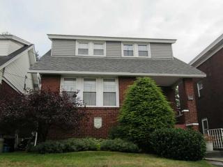3030 Churchview Ave, Pittsburgh PA  15227-4143 exterior