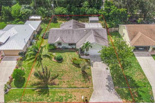 1638 Norman Ln, Fort Pierce, FL 34984-3610