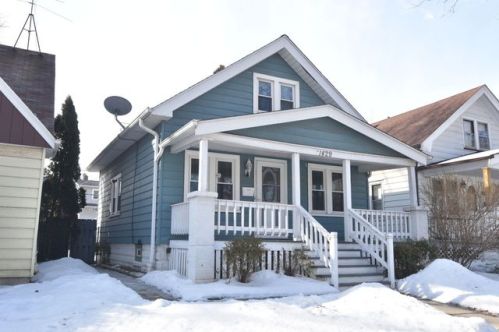 1429 Oklahoma Ave, Milwaukee, WI 53207-2430