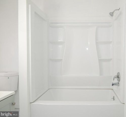 824 Chestnut St, Lancaster PA  17602-3128 exterior