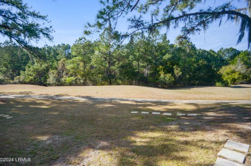 22 Canters Cir, Bluffton SC 29910-7613 exterior