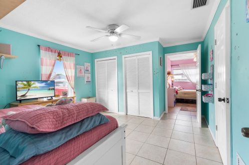 709 Dorchester St, Fort Pierce FL  34983-8762 exterior