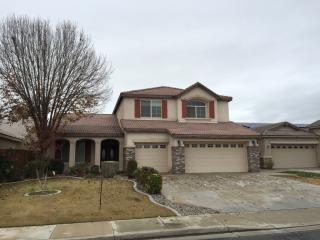 10814 Arden Villa Dr, Bakersfield CA  93311-9370 exterior